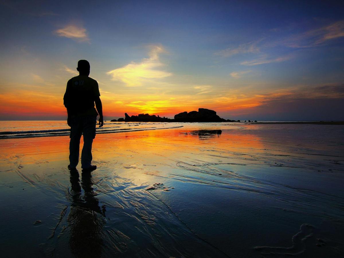 Loneliness, Friends, and&nbsp;Connections